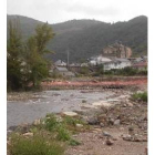 El colector arranca en el río Burbia en Villafranca hacia Toral