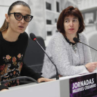 María Hernández y Victoria Rodríguez, ayer en la rueda de prensa. RAMIRO