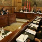 La Diputación celebró ayer el habitual pleno ordinario de cada último miércoles de mes