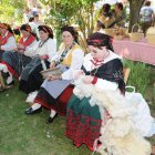 No faltarán las hilanderas en la muestra de artesanías tradicionales, oficios y faenas.
