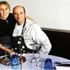 Yolanda y Juanjo en su restaurante de León, el Cocinandos, que ha renovado su estrella Michelín.