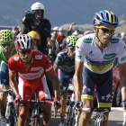 'Purito' Rodríguez a rueda de Contador, en el último puerto de la etapa de hoy.