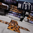 Cinco jóvenes leoneses son los padres de Mistic, la nueva marca de ropa que invade León.