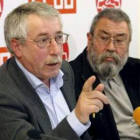 Los secretarios generales de CC.OO., Ignacio Fernández Toxo, y de UGT, Cándido Méndez.