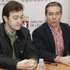 El presidente de Baloncesto León junto a López Benito.