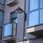 Una de las nuevas farolas ya instaladas en la calle San Pedro