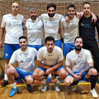 Formación del equipo Clínica Vázquez que disputa la Liga Veteranos de Ponferrada. DL