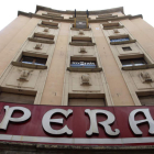 El Teatro Emperador se llenará el sábado de andamios para comenzar la restauración de las fachadas y la cubierta del emblemático edificio de 1949.