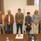 Orejas, en el centro, junto a los presidentes de los siete clubes.