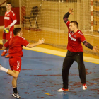 Cupara, Huerta y Jaime durante un entrenamiento del equipo leonés en el Palacio. JESÚS