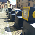 Varios contenedores para la recogida selectiva de basura