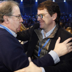Herrera y Mañueco durante la convención del PP. RAQUEL P. VIECO