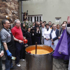 La procesión del Santo Potajero de La Bañeza de Viernes Santo. JESÚS F. SALVADORES