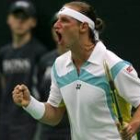 El tenista argentino celebra su victoria ante el ruso Safin en la final