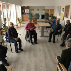 Los usuarios comienzan con las actividades en el centro de día de AFA Astorga. A. VALENCIA