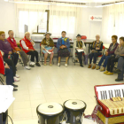 Cruz Roja puso en marcha talleres de musicoterapia en Sahagún dirigidos a las personas mayores. ACACIO