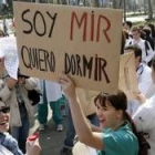 Imagen de la concentración ayer ante el Ministerio de Sanidad