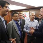 El alcalde de León, Antonio Silván, recibe a una delegación de la Escuela de Aeronáuticos de la Universidad de Washington, que se desplaza a León para ampliar el acuerdo de movilidad de estudiantes y profesores