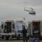 Las actuaciones por urgencias han elevado los equipos de rescate en San Andres del Rabanedo.