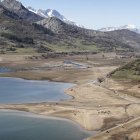 Vista del embalse de Riaño hace ahora dos semanas. JESÚS