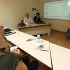 Alumnos de un curso de verano de la Uned, en una de las tutorías a las que asistieron el pasado año. ANA F. BARREDO