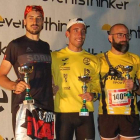 González Cidón en lo alto del podio de los 10 Kilómetros de Sanchinarro. DL