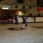 Cientos de patinadores han disfrutado hasta ahora de la pista de hielo ubicada en San Marcelo