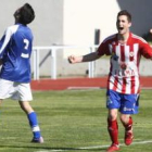 Borja celebra la consecución del tercer gol de los rojiblancos ante el Atlético Tordesillas.