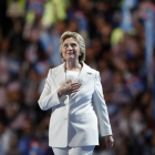 Hillary Clinton, antes de pronunciar su discurso de aceptación de la nominación demócrata, el jueves en Filadelfia.
