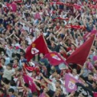 Miles de leoneses celebraron en San Marcelo la Copa del Rey que ganó el Ademar en el 2002.