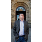 José Antonio Vázquez Taín, en la plaza del Obradorio.