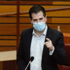 Luis Tudanca durante el pleno en las Cortes. NACHO GALLEGO