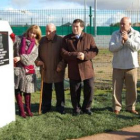 Descubierta la placa con el nombre de Toñín
