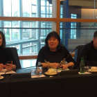 Los alcaldes de Villablino y Páramo del Sil, ayer en la reunión mantenida en Estrasburgo.