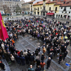 La plaza de San Marcelo acogió la concentración convocada por el Ayuntamiento de León.