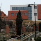 Fachada del futuro cuartel de la Policía Local vista desde la bajada de la Brecha.