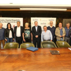 Todos los firmantes del acuerdo en el Ayuntamiento de León.