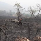 Imagen de archivo del incendio de Benuza y Castrillo. L. DE LA MATA
