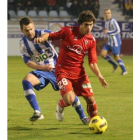 El Numancia fue ayer un vendaval que acabó desarbolando a una Ponferradina que empieza mal el año.