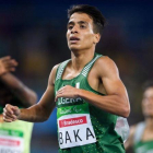 El argelino Baka se impone en los 1.500 metros de los Juegos Paralímpicos en la categoría de discapacitados visuales más leve.