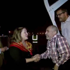 Uno de los liberados, a su llegada a Omán.
