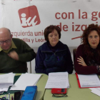 José Antonio Diago y Eloína Terrón en la sede de la Agrupación Local de IU en La Robla     PLANILLO