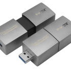 Nuevo USB de Kingston de 2TB.