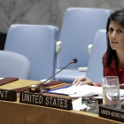 La embajadora de Estados Unidos ante la ONU, Nikki Haley, interviene en una reunión del Consejo de Seguridad, en Nueva York.