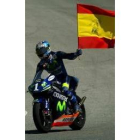 Pedrosa ondea la bandera española en Jerez, tras ganar la carrera