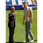 Woodgate pisó el césped del Bernabéu tras pasar la revisión médica