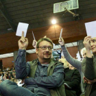 Xavier Domènech y Ada Colau, en la votación de la lista de Catalunya en Comú Podem.