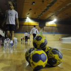 La plantilla del Reale Ademar tiene por delante un complicado mes de marzo.