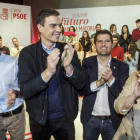 Pedro Sánchez, ayer, en Burgos, junto a Luis Tudanca y otros dirigentes socialistas.