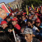 Los seguidores chavistas ya se acostumbran a la ausencia del ‘comandante’ y están inmersos en unas nuevas elecciones.